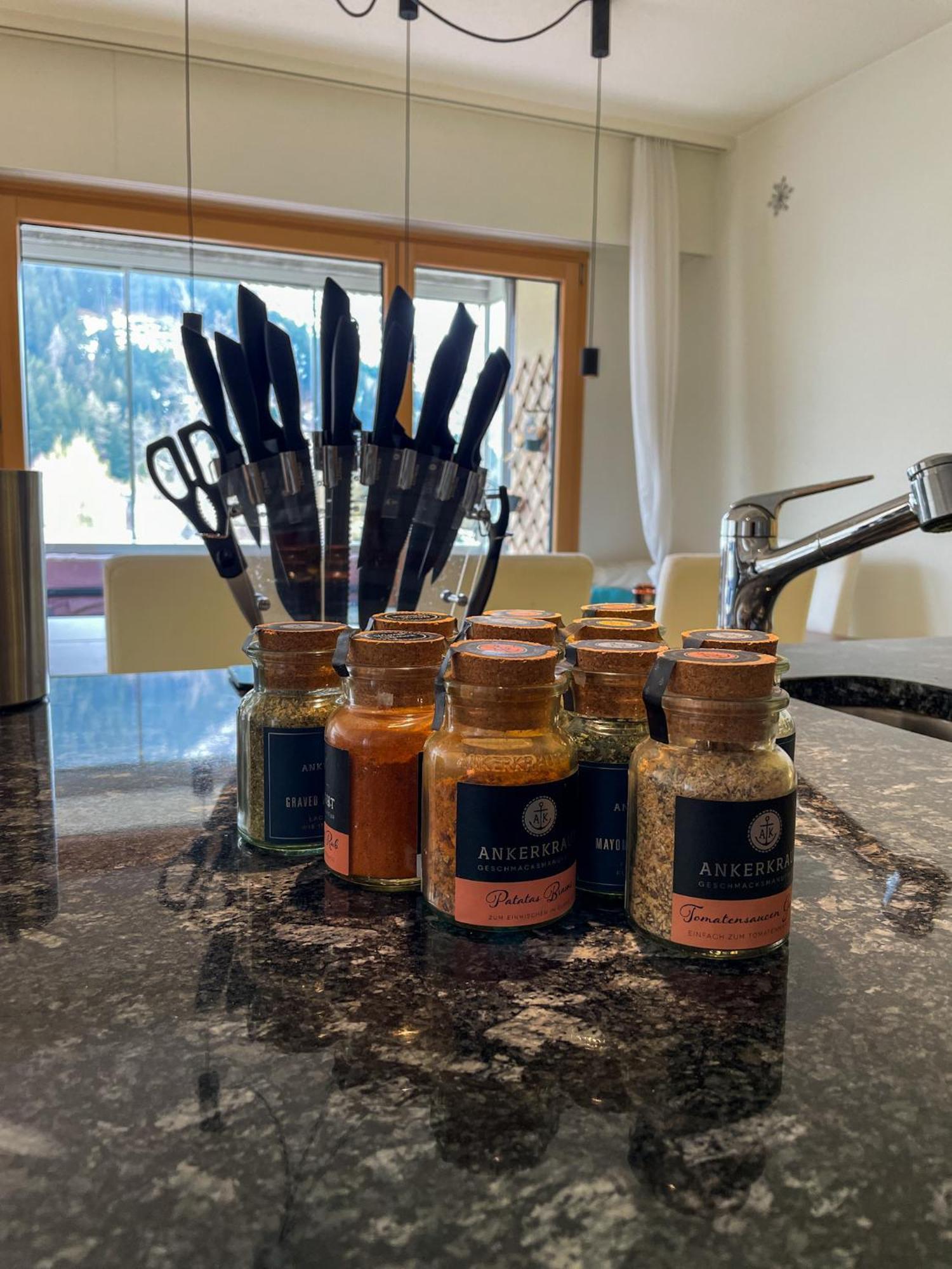 Top Modernes Apartment Im Herzen Von Andermatt Balkon & Bergblick Dış mekan fotoğraf