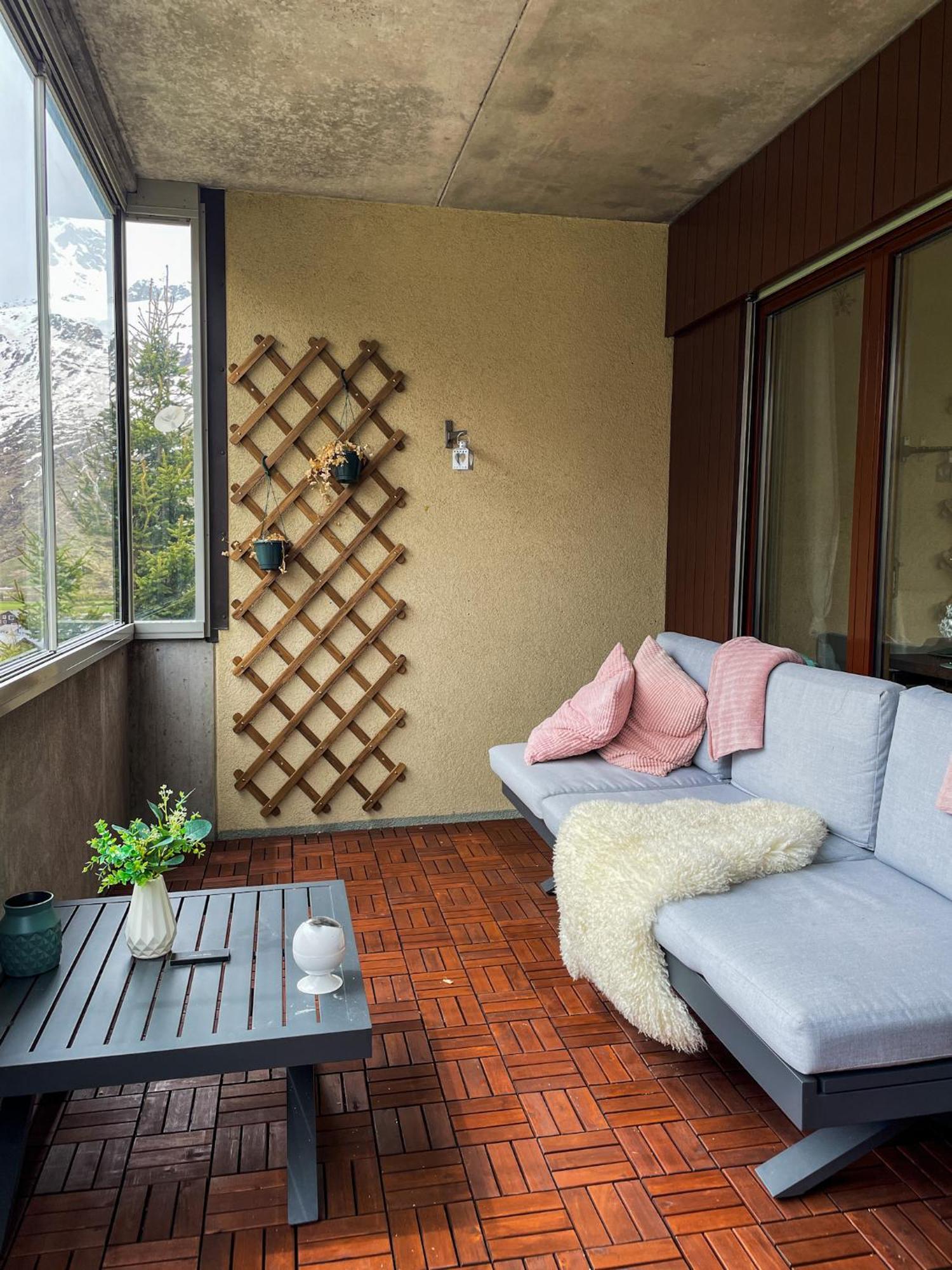 Top Modernes Apartment Im Herzen Von Andermatt Balkon & Bergblick Dış mekan fotoğraf