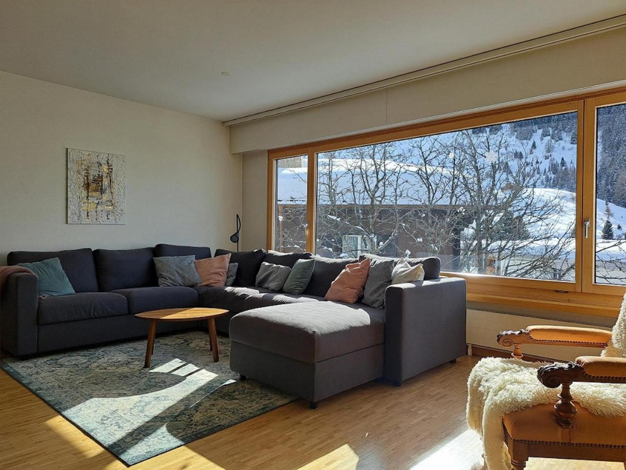 Top Modernes Apartment Im Herzen Von Andermatt Balkon & Bergblick Dış mekan fotoğraf